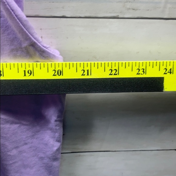 New Puma Lavender Crewneck T-shirt Sz. Small - Picture 10 of 11